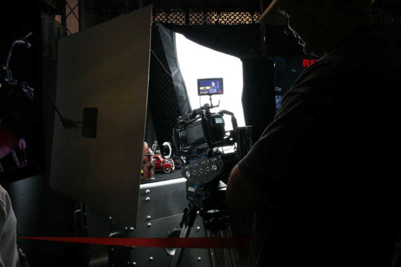 Illustration for article titled NAB07 Hands-On: Red One 4K Digital Cinema Camera Gallery